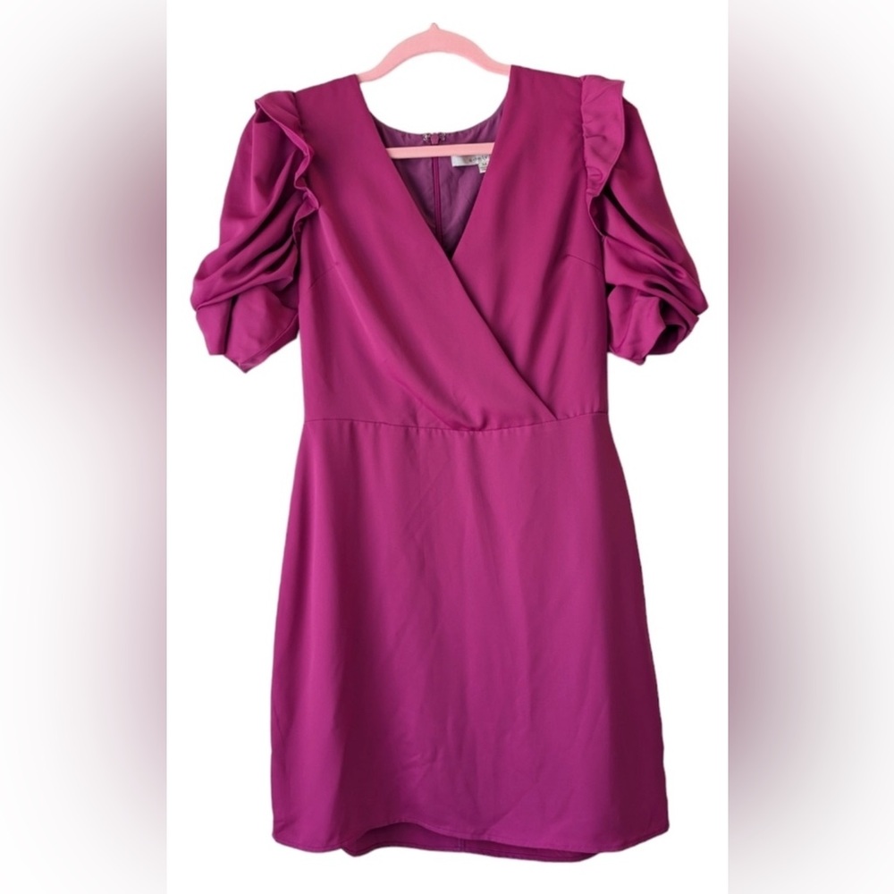 Adelyn Rae fuchsia puff sleeve dress